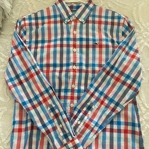 Vineyard vines boys large button up top . Euc